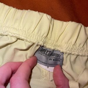 S Yellow Grey’s Anatomy Scrub Pants